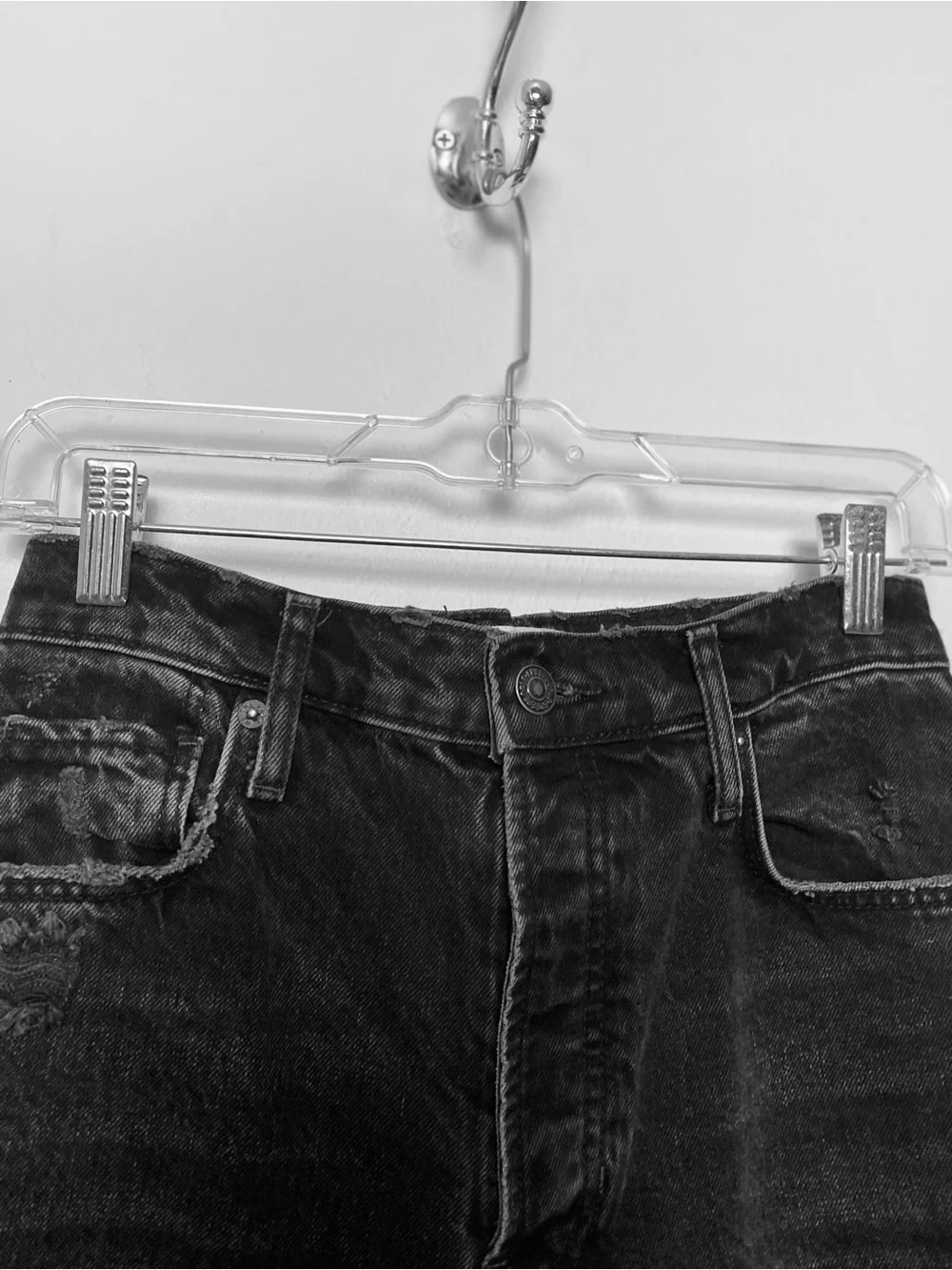 We The Free Twenty - Five  Black Ripped  Jeans Sz 25